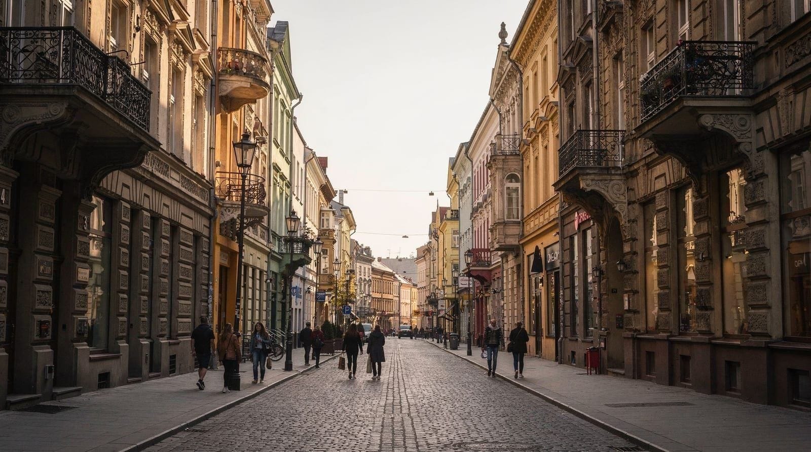 Łódź from Warsaw: Poland's Creative Capital Day Trip