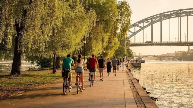 Warsaw 2-hour Guided Old Town Walking Tour